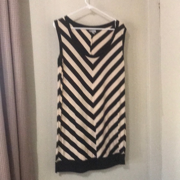 Top - Picture 1 of 2